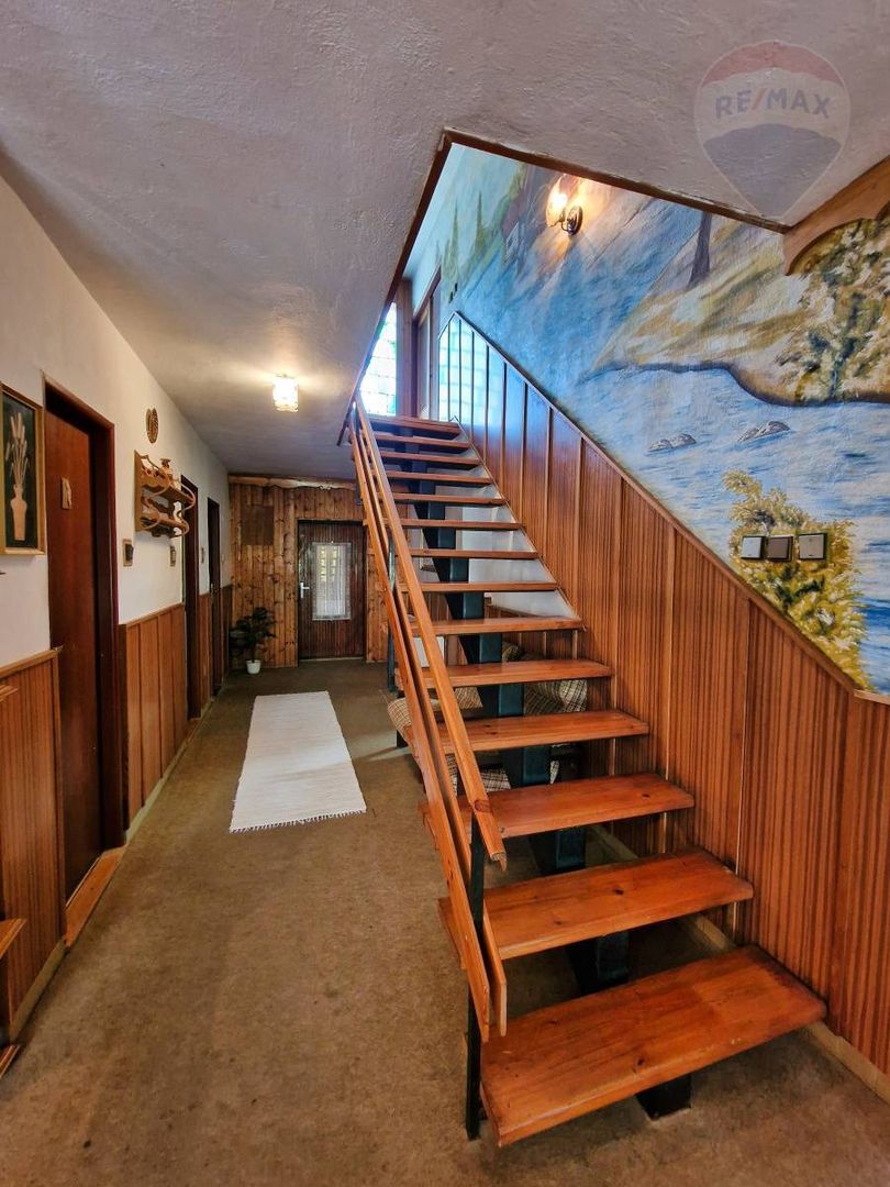 PREDAJ veľký 5izbový RD Dolné Vestenice - 8