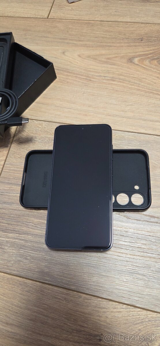 Predám Samsung Galaxy S23 256 GB - 8