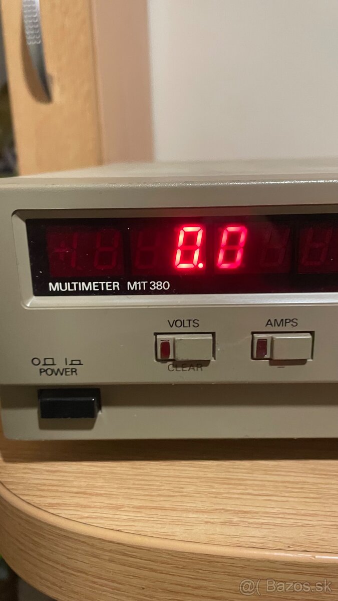 Predám osciloskopy, pulzný generátor a multimeter - 8