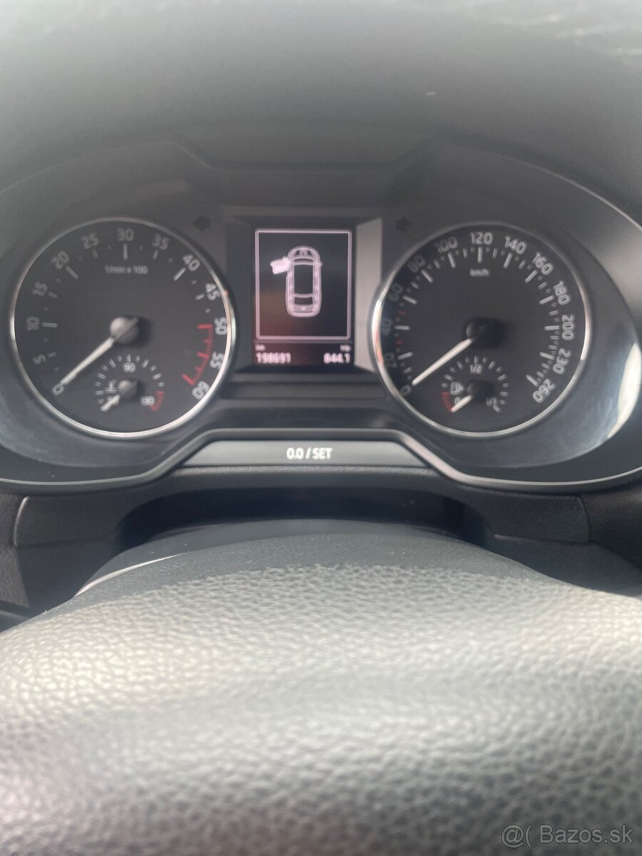 Škoda Octavia III 1.6.TDI 77KW - 8