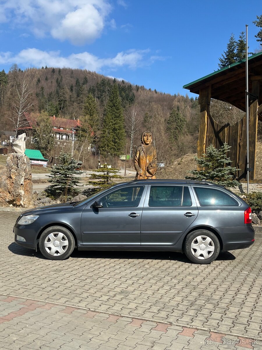 Škoda Octavia 2 1.6 tdi 2012 NOVÁ STK - 8