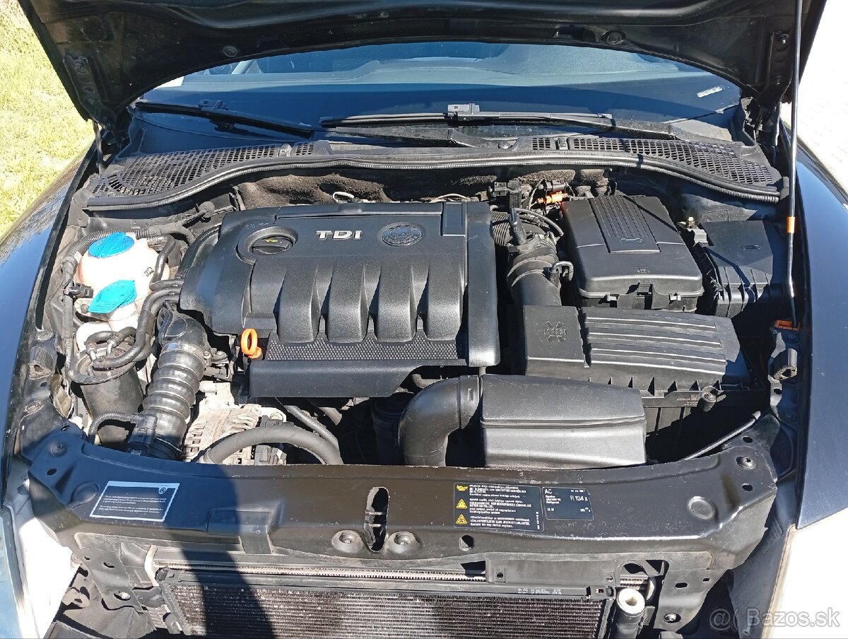 Škoda Octavia Combi 4x4 Scout - 8