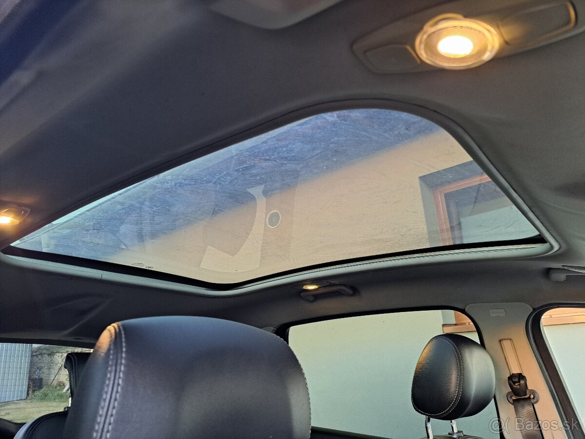 Ford S-Max 2.0TDCI,manuál, kůže ,výhřev,panorama ,bez koroze - 8