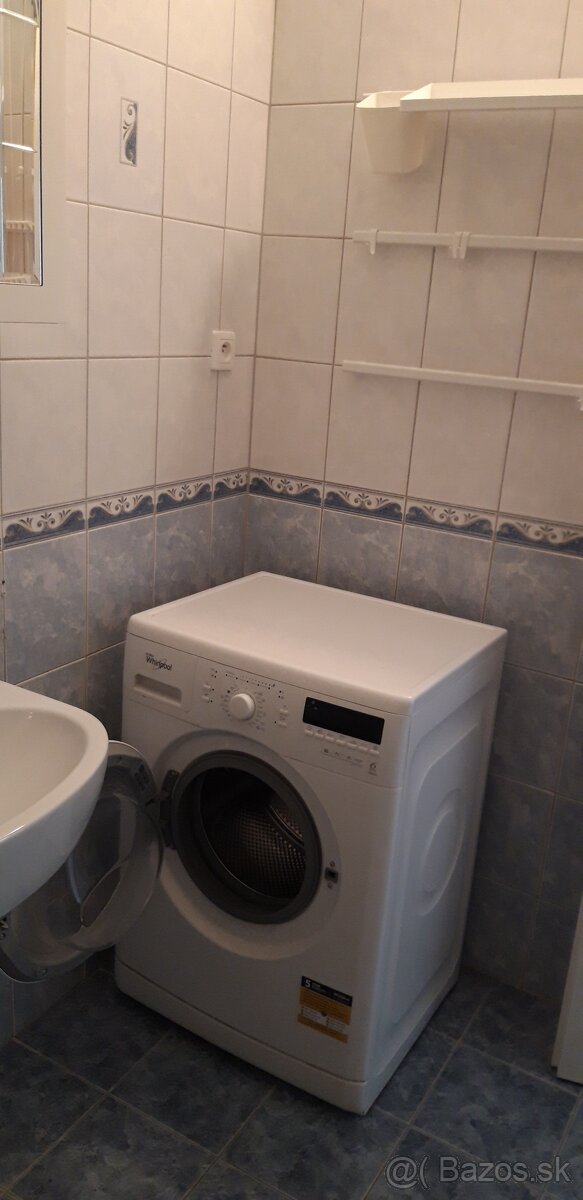 3 izbový byt Staré sídlisko - 8