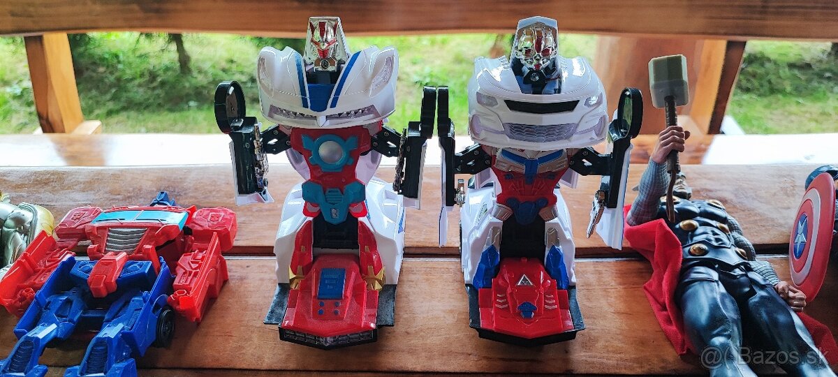 Superhrdinovia a transformers - 8