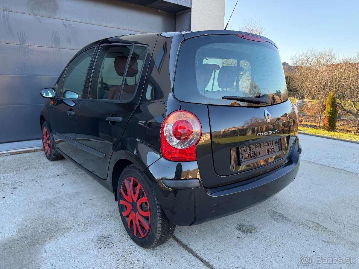 Renault Modus 1.2 16V - 8