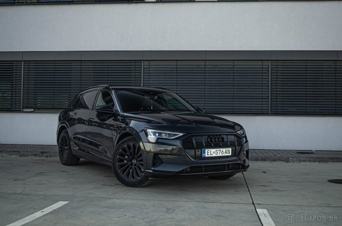 Audi E-tron 55 quattro Advanced - 8