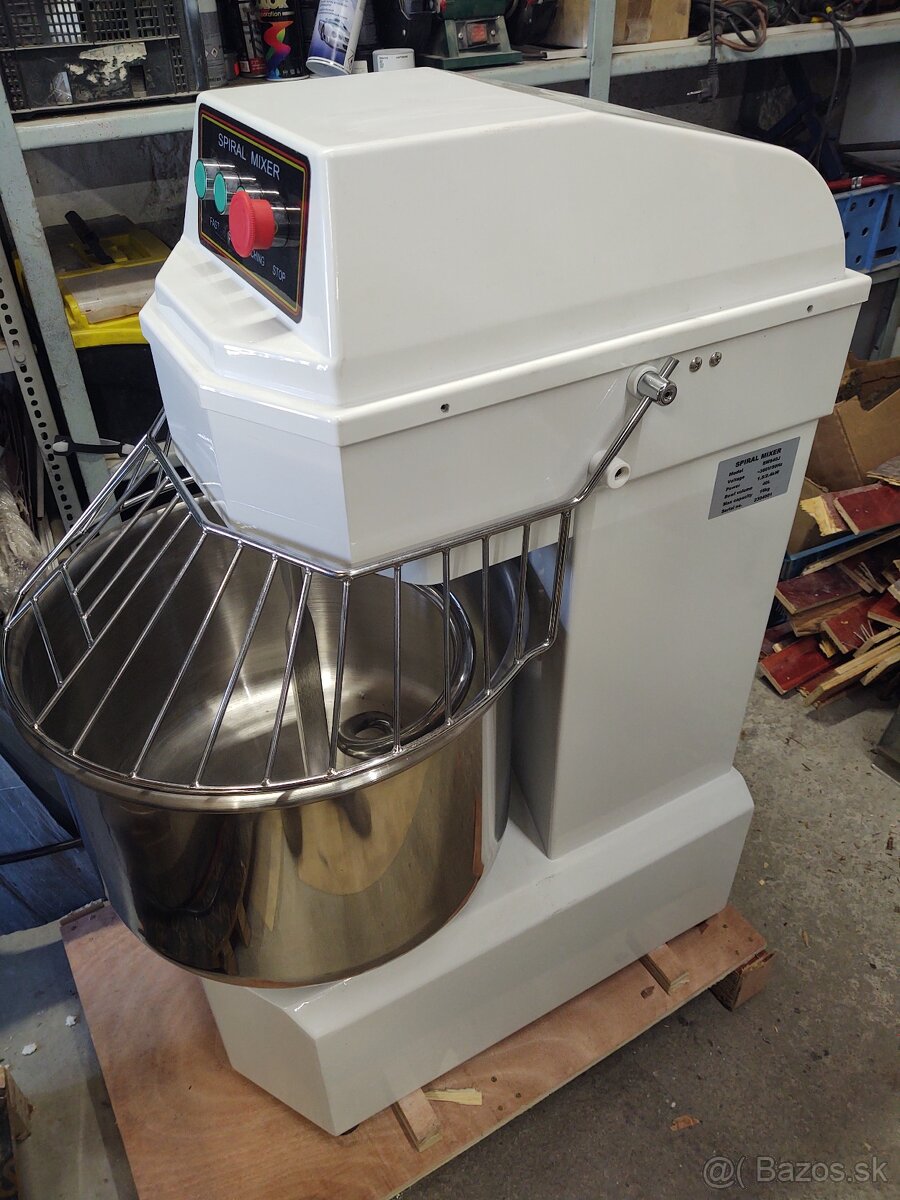 NOVÉ Miesiče 20L 40L - 8