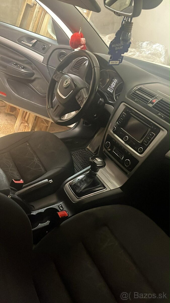 Škoda octavia 2.0 dsg 103kw - 8