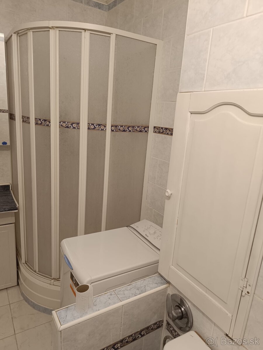 Byt na prenájom - 8