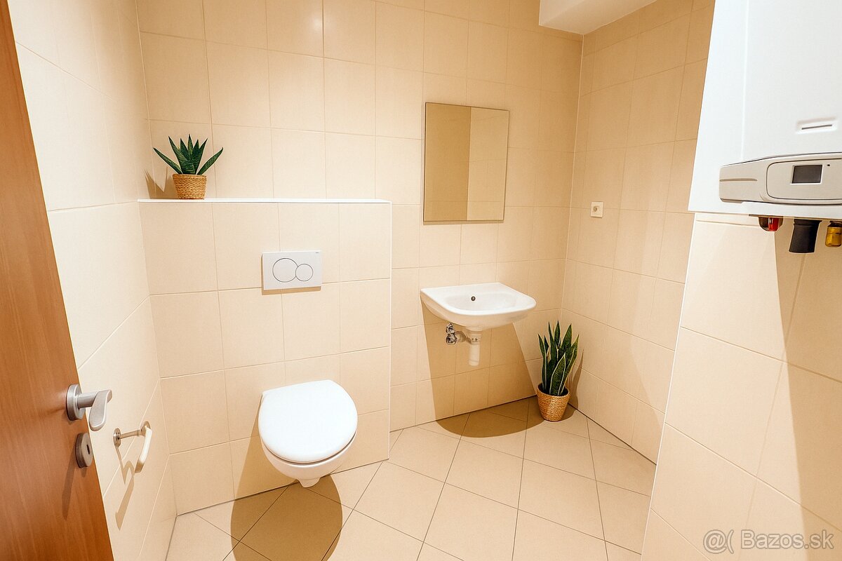 Podkrovie v srdci mesta: moderne zariadený 2-izbový byt, ? - 8