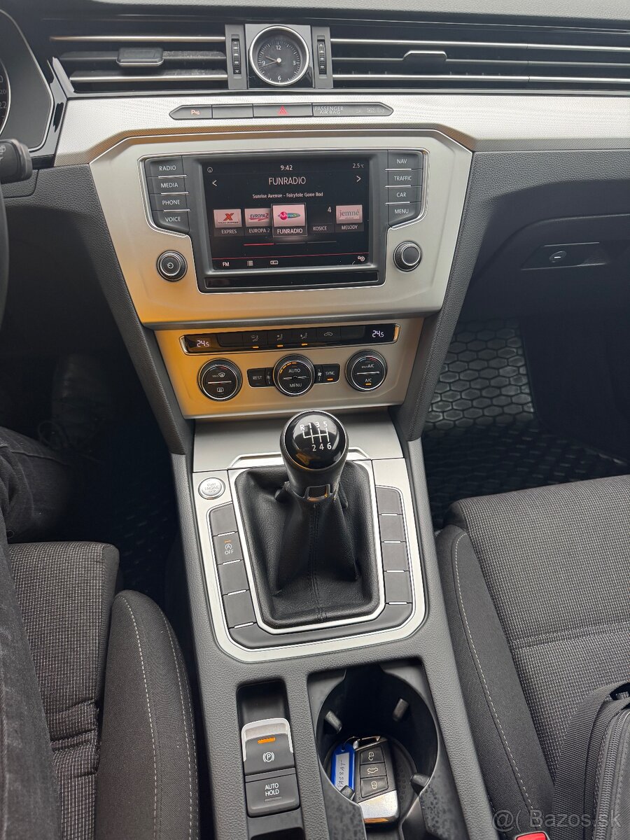 Volkswagen Passat b8 - 8