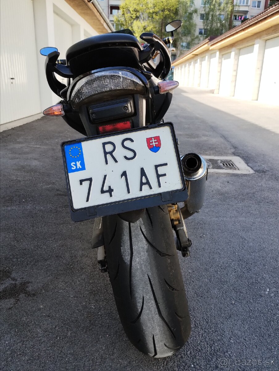 Honda Hornet 600 - 8