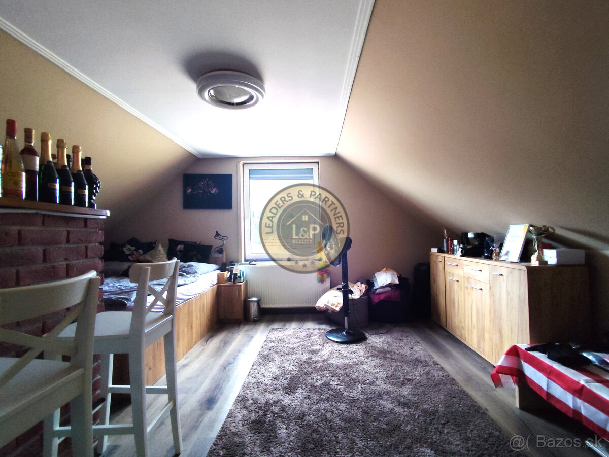 PREDAJ rodinný dom Ásvanyráró - 8