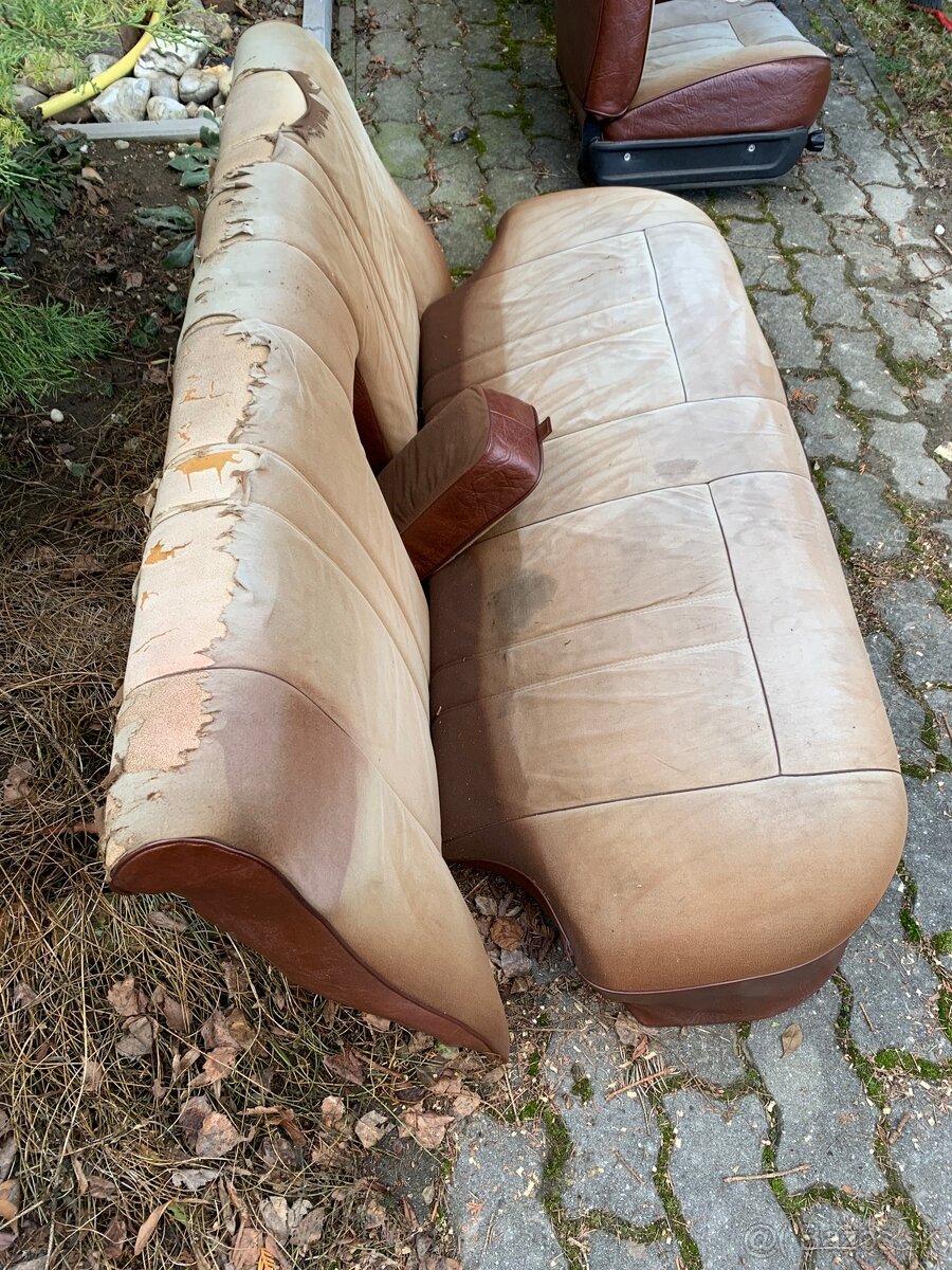 Sedačky Lada 2106 - 8