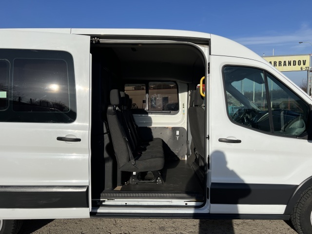 Prodám Ford Transit 2.2TDCi. 92kw.L3H2. 7 míst. TZ:2.800kg. - 8