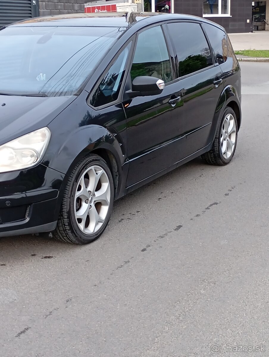 Ford Smax - 8