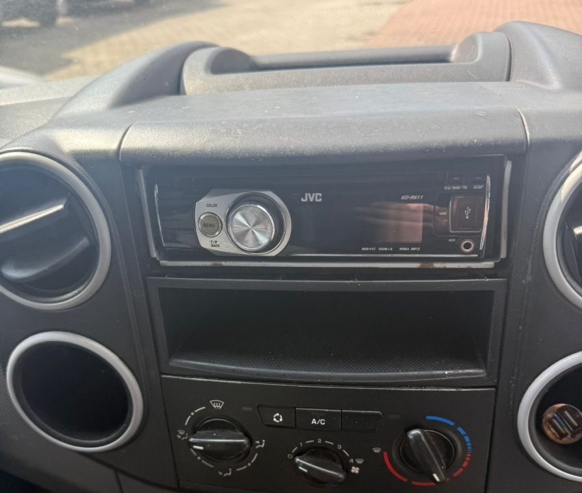 Citroën Berlingo 1.6 BlueHDi 12 mes.záruka - 8