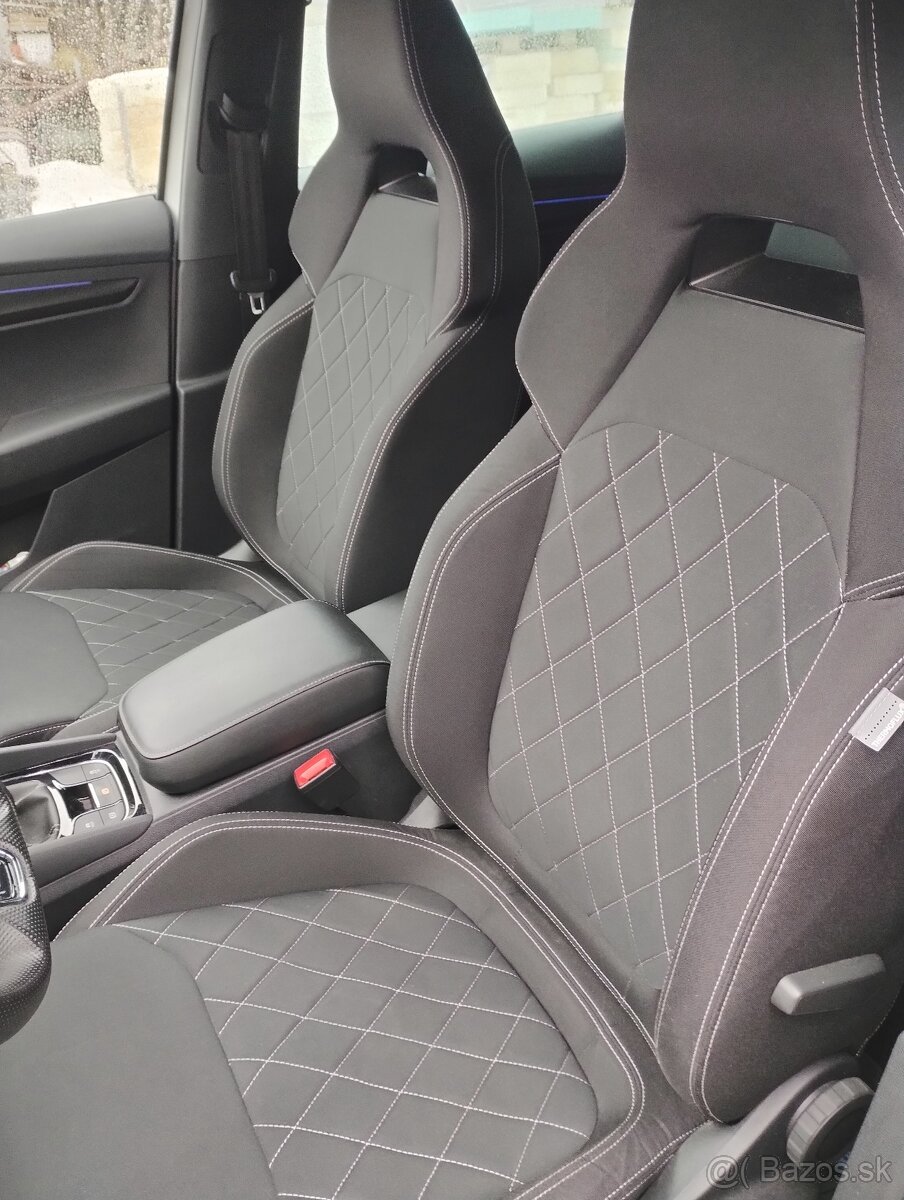 Škoda Karoq 1,5Tsi Sportline - 8