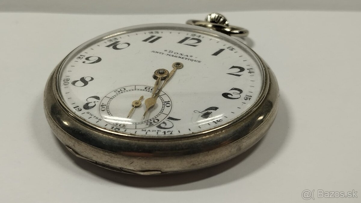 Panské kapesní hodinky DOXA s medailema - 8