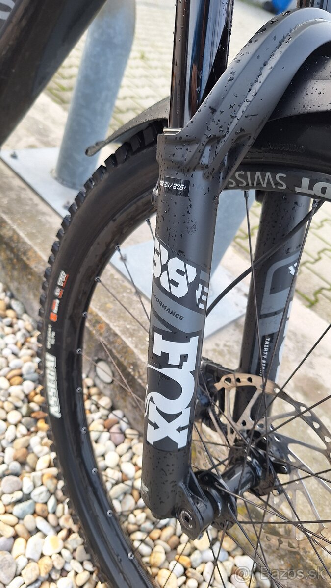 Predam CANYON SPECTRAL ON CF 8 velkost XL - 8