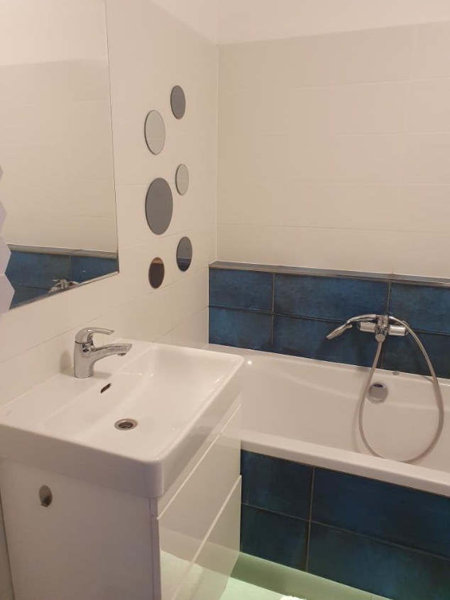 EXKLUZÍVNE. REALFINN PRENÁJOM - 3 IZBOVÝ BYT V NZ - 8