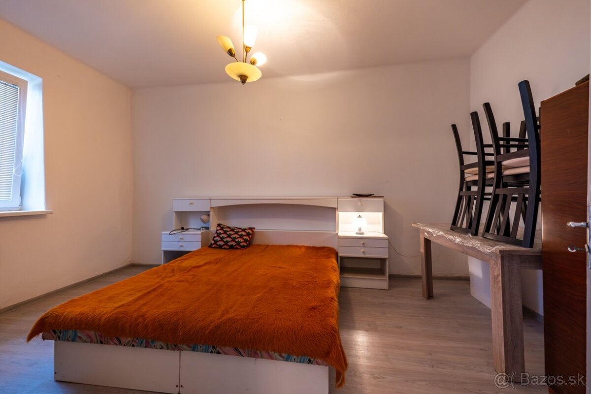 Na predaj útulný rodinný dom v obci Štvrtok - REZERVOVANÉ - 8