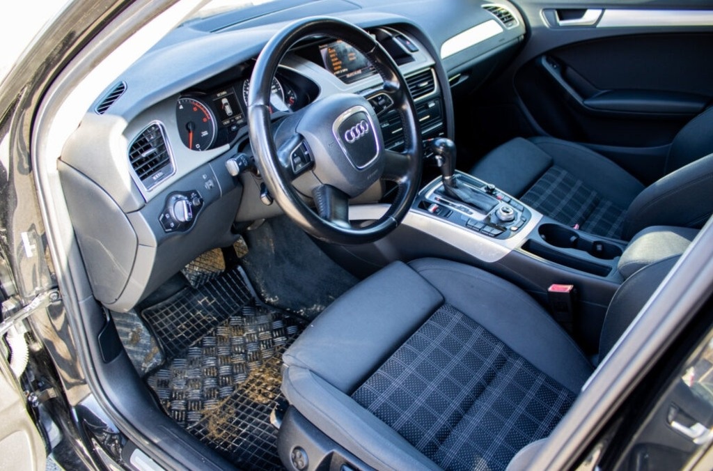 Audi A4 Avant 2011 - 8