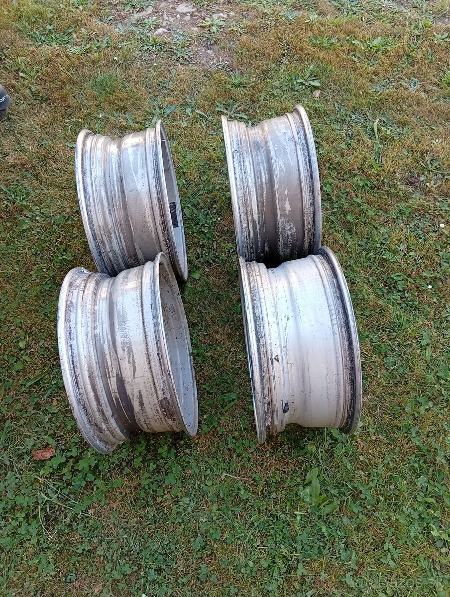Elektróny 5x120 r 16 , BMW - 8