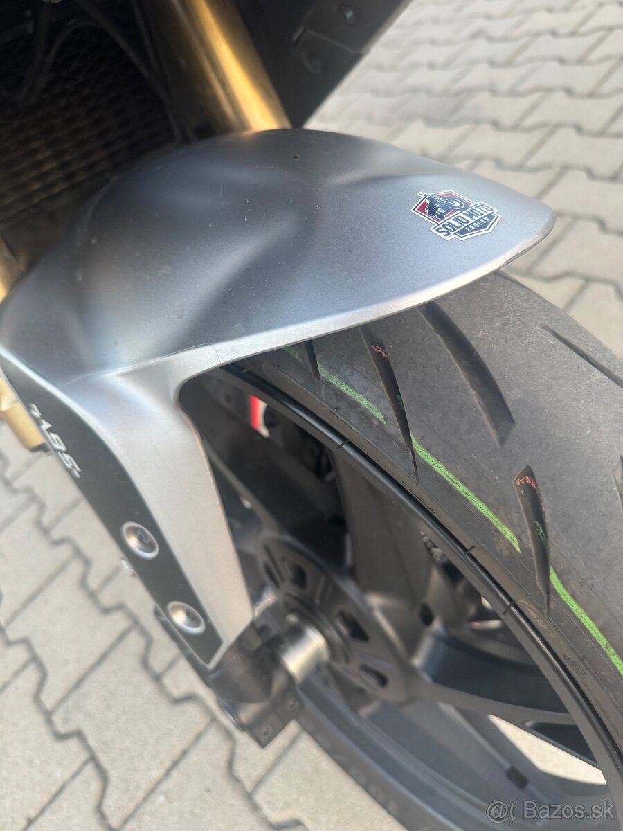 QJMOTOR SRK 125R - 8