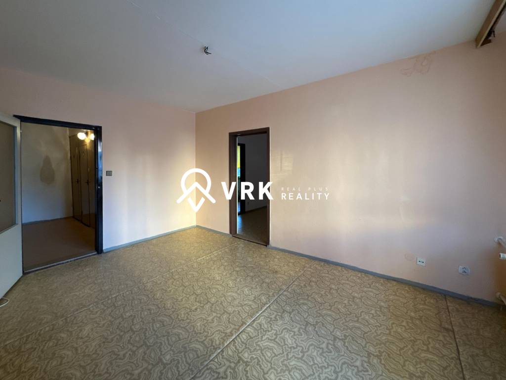 2 IZBOVÝ BYT, KOŠICE - SÍDL. DARGOVSKÝCH HRDINOV - FURČA - 8