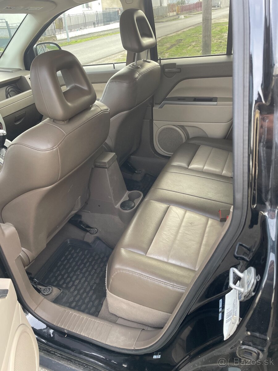 Predam jeep 2.4 benzín LPG 4x4 - 8