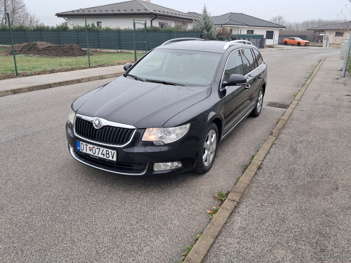 Skoda Superb combi 2.0tdi - 8