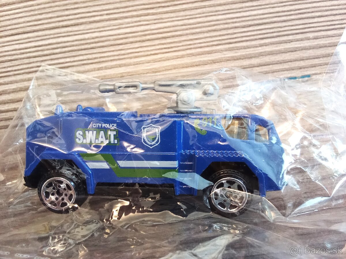 sada 6 ks autíčok polícia - 8