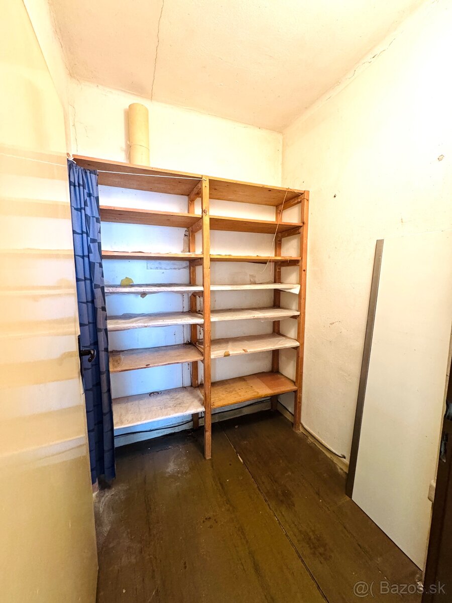 2- IZBOVÝ BYT - STREĎANSKÁ - 8