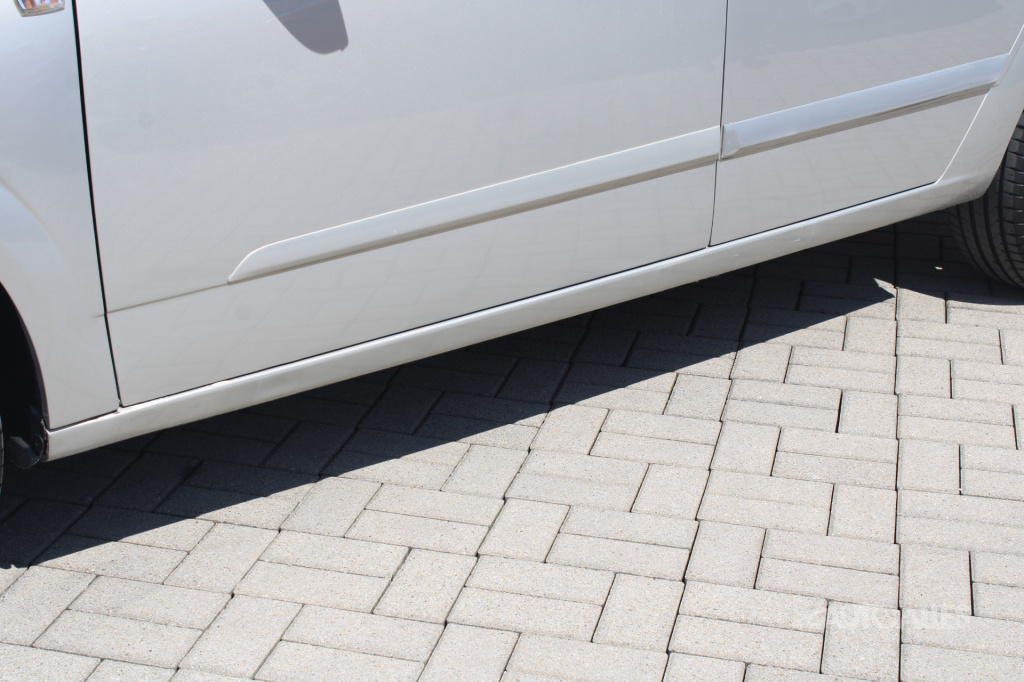 Opel Astra Caravan 1,9CDTi 88 kW - 8