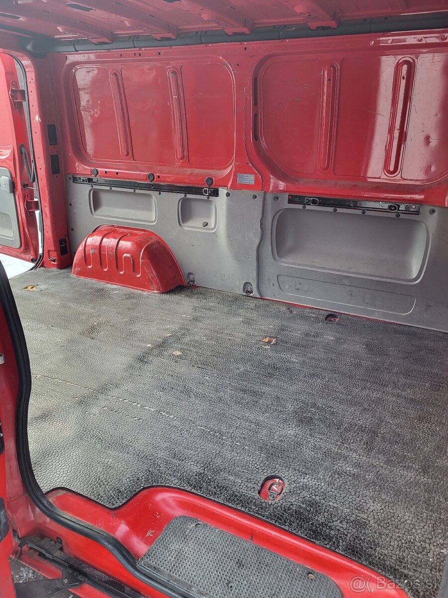 Renault Trafic Furgon L2 H1 2,0 DCI - 8