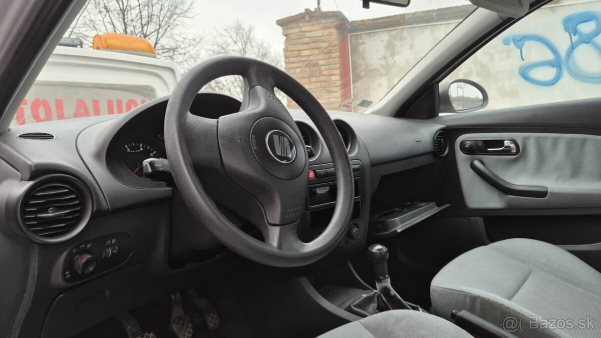 Seat Ibiza 1,4i 55kw - 8