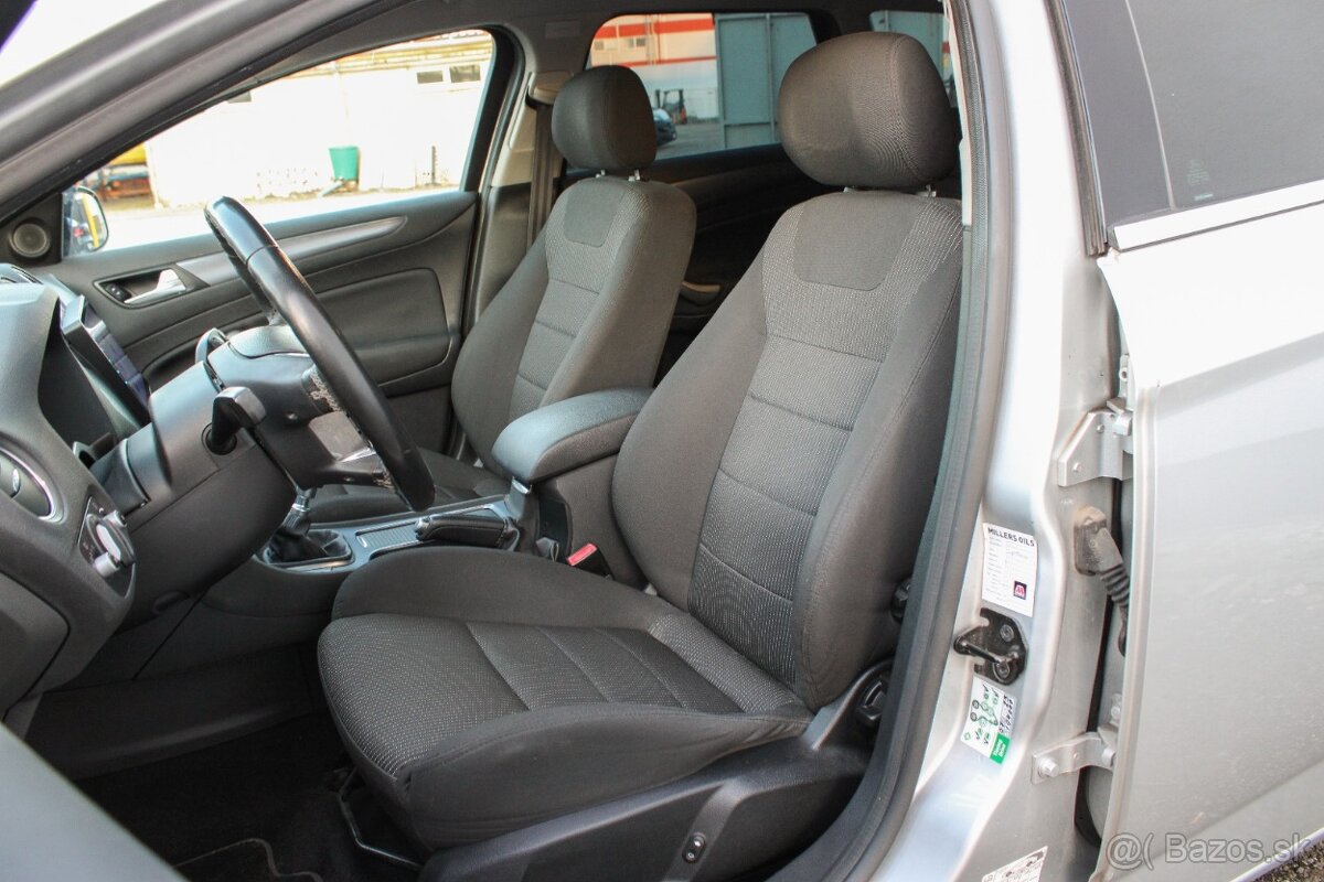 Ford Mondeo Combi 1.6 EcoBoost - 8