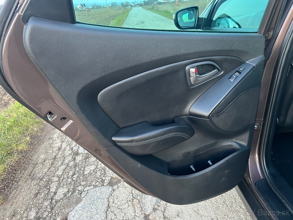 Hyundai IX35 1.7 CRDi VGT • Facelift • 2014 • 1. Majiteľ - 8