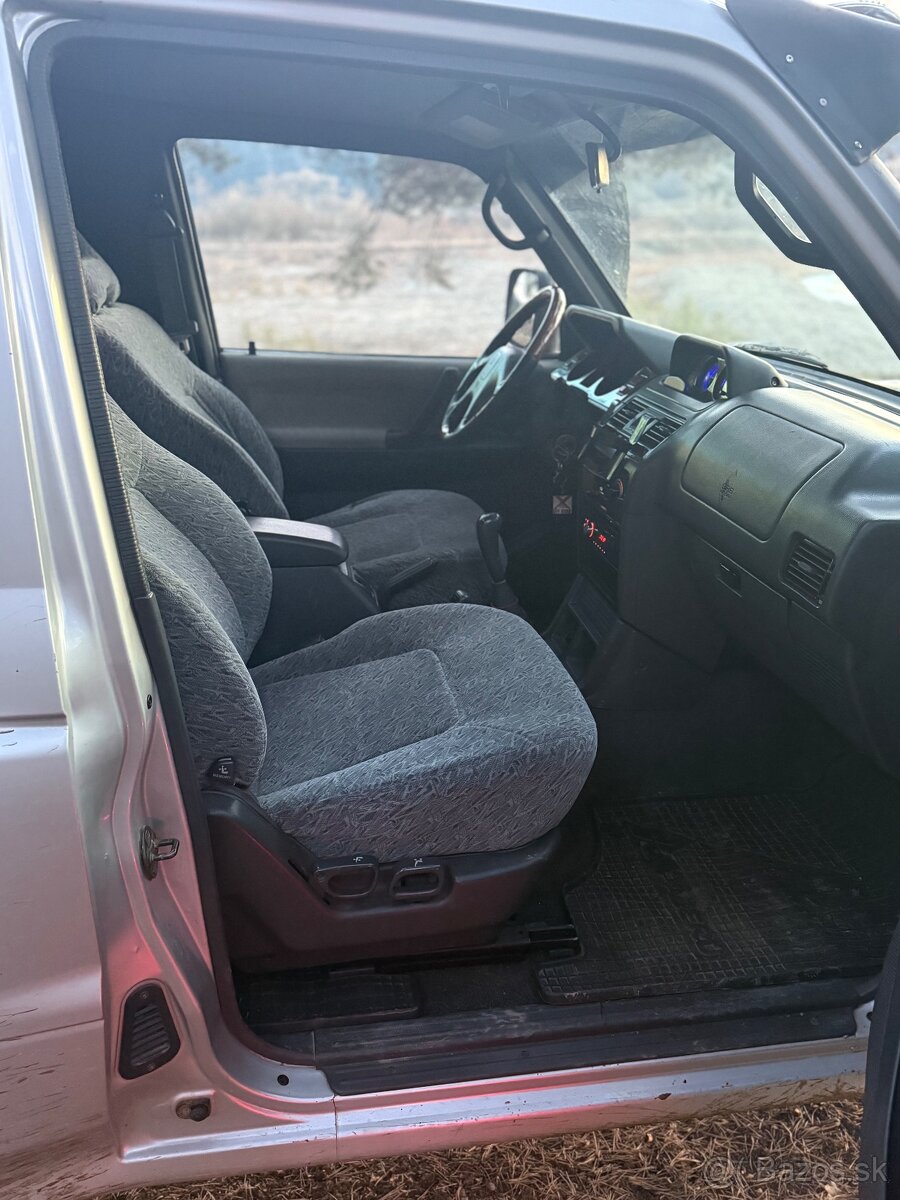 Mitsubishi Pajero 2 - 8