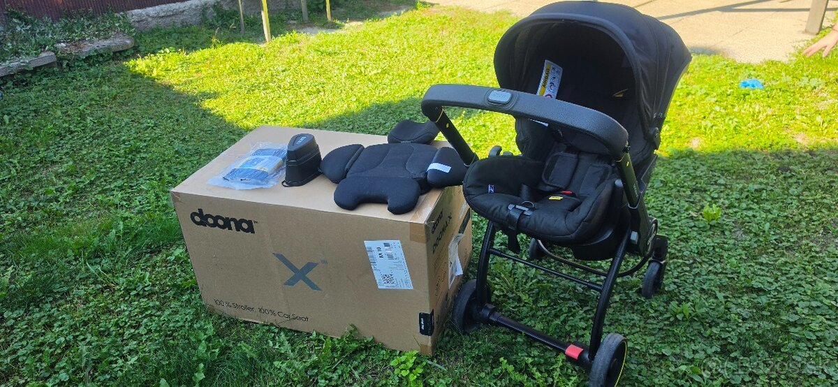 Autosedačka a kočík Doona X (Čierna) - 8