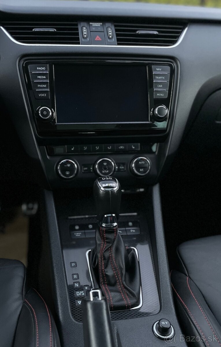 Škoda Octavia Combi RS 2.0 TSI DSG Challenge Plus 220Ps - 8