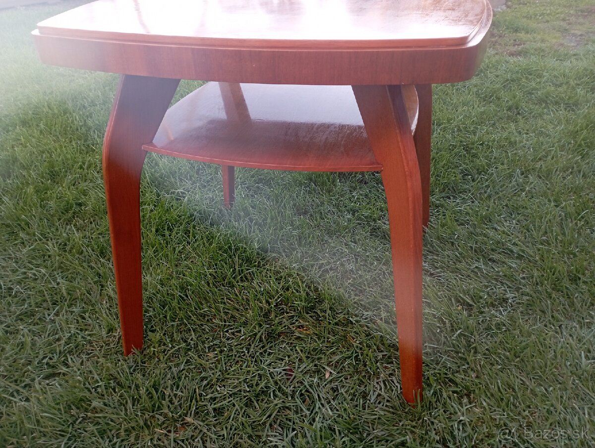 Konferenčný stolík - 8