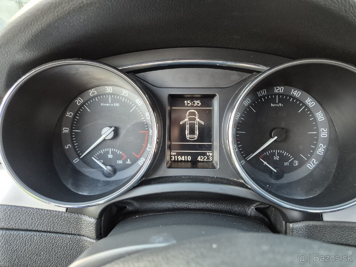 Škoda superb 2.0 tdi dsg combi - 8