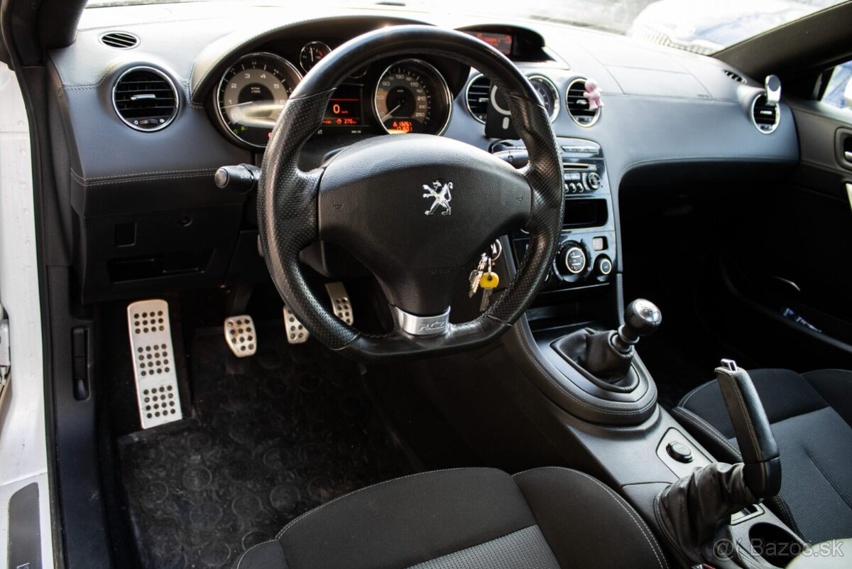 Peugeot RCZ 1.6 THP, 147kW (2012) - 8