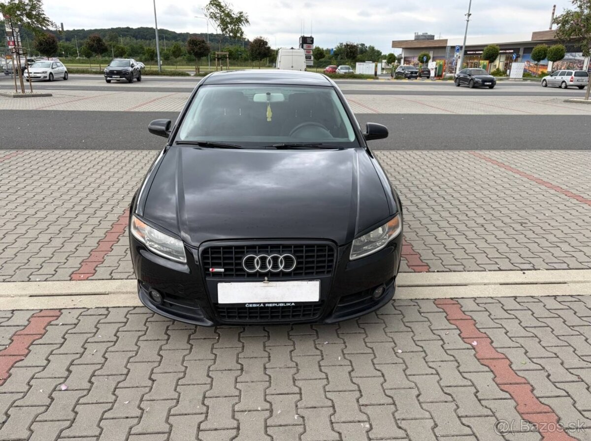 Audi A4 1.6i 75kw klima - 8