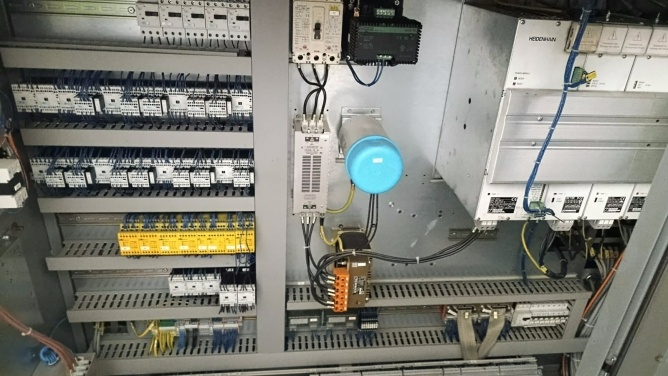 Použité obráběcí centrum DECKEL MAHO DMU 60T/E, r. v. 2005 - 8