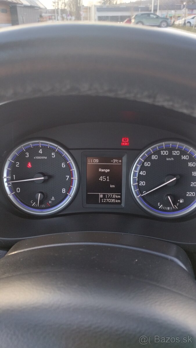 Suzuki S-Cross,1.4 benzín,104kw - 8