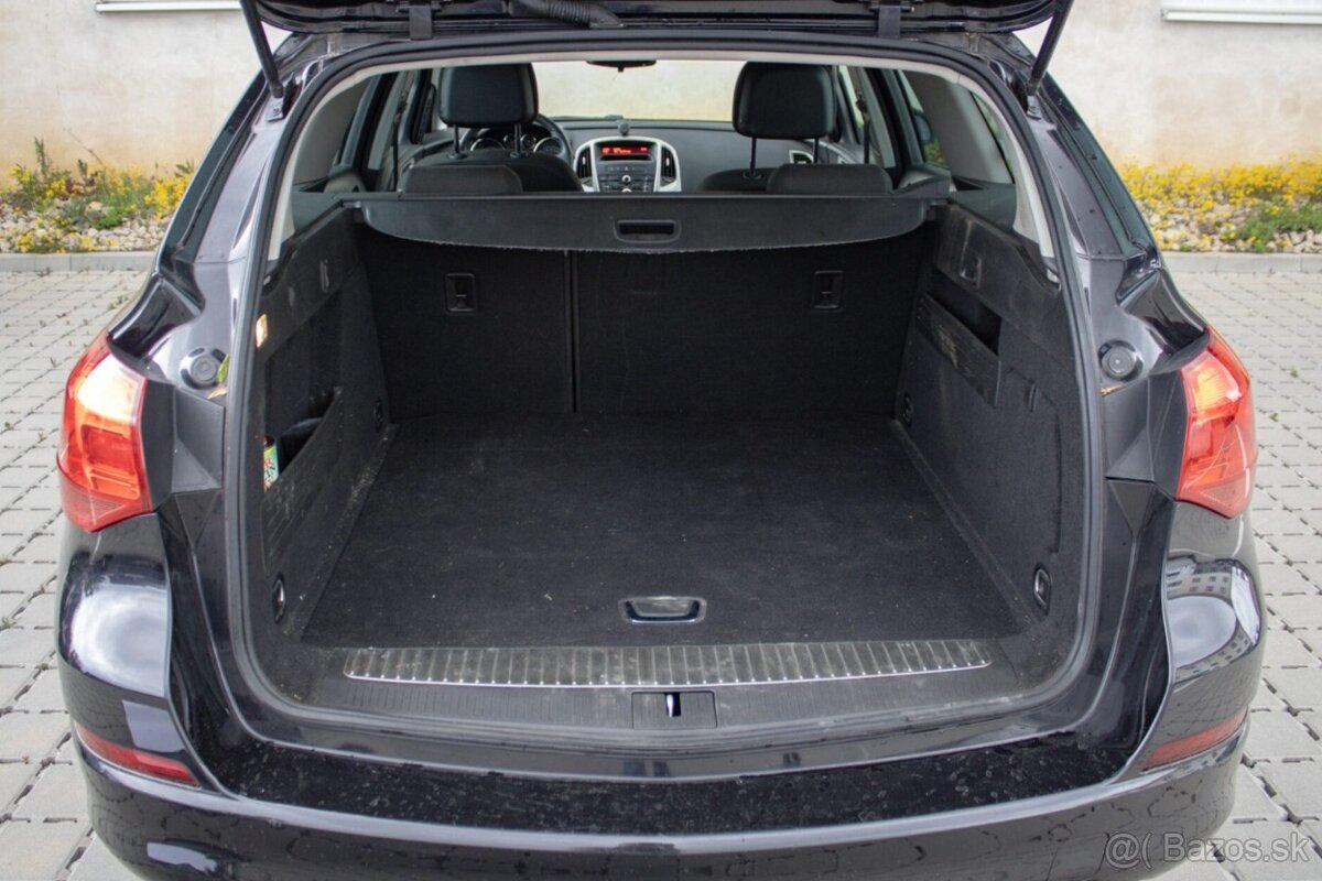 Opel Astra J 1.4 74 kW - 8